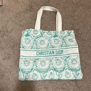 Christian Dior Linen blend Tote Green White Celestial Sun Print Dioriviera Beach